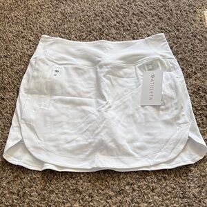 Athleta NWT Fairway Golf Skort 16” White size M